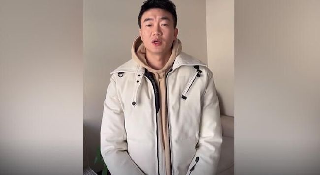 国产成人久久蜜一区二区